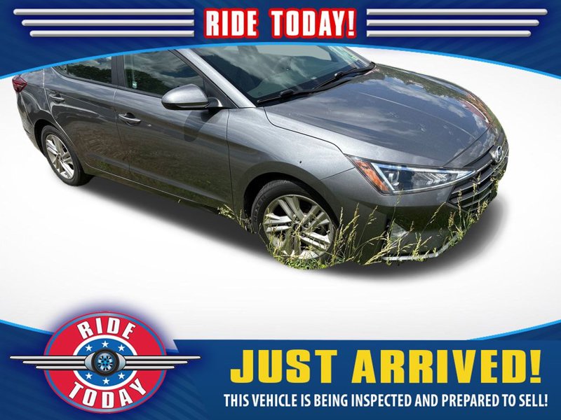 Used 2019 Hyundai Elantra SEL image 1