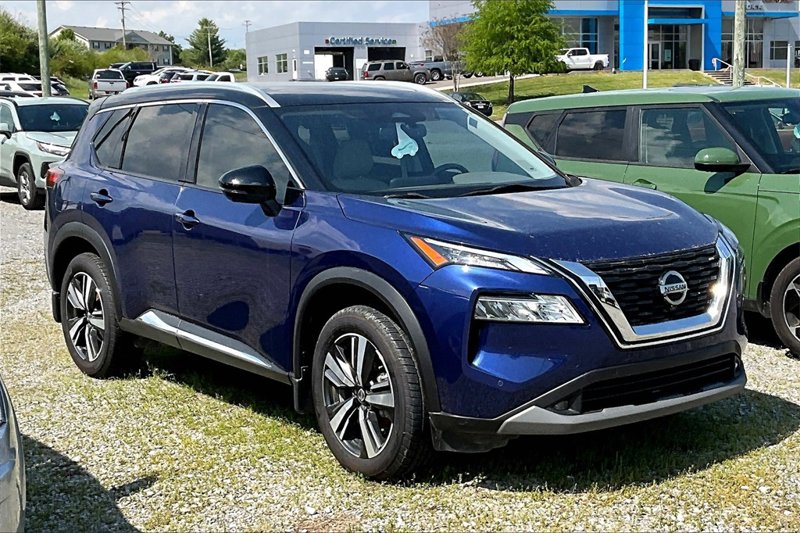 Used 2021 Nissan Rogue SL w/ Premium Package image 1
