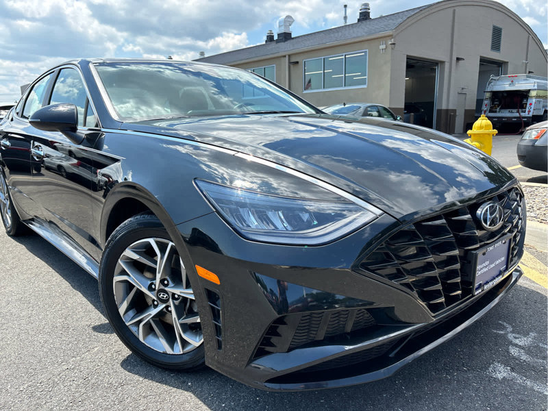 Certified 2022 Hyundai Sonata SEL w/ Convenience Package image 1
