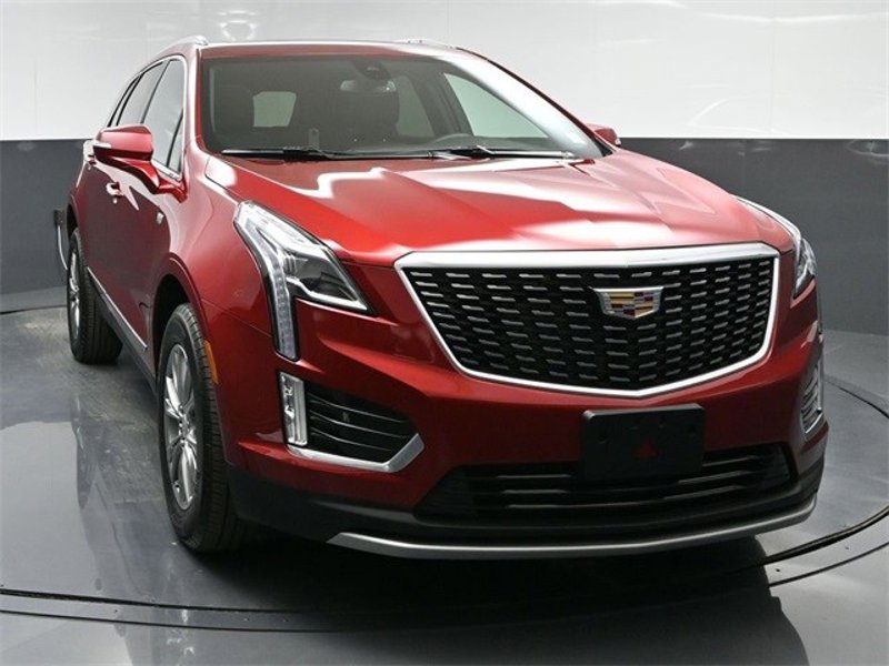 Certified 2022 Cadillac XT5 Premium Luxury image 1