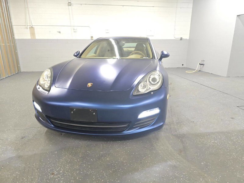 Used 2013 Porsche Panamera 4 image 1