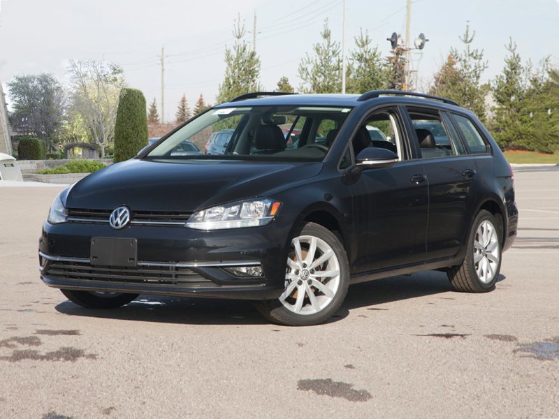 Used 2018 Volkswagen Golf SE image 1