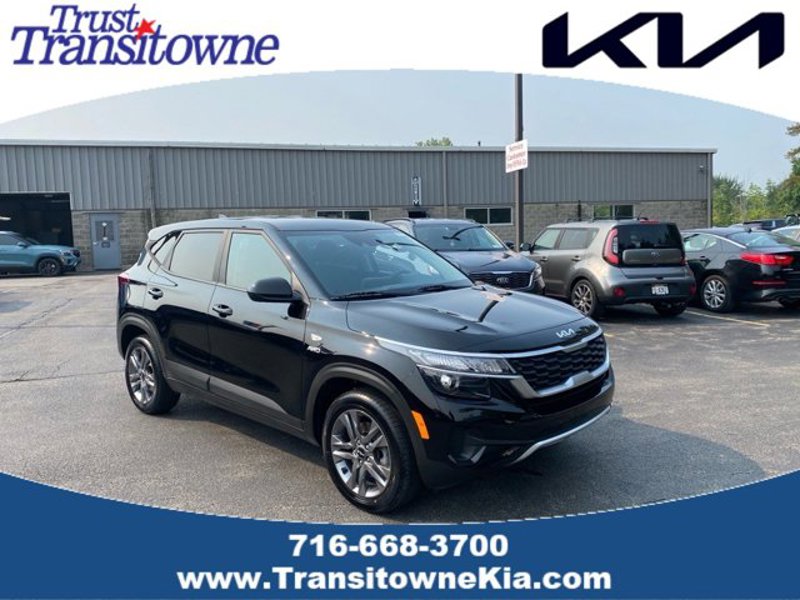 Certified 2023 Kia Seltos LX image 1