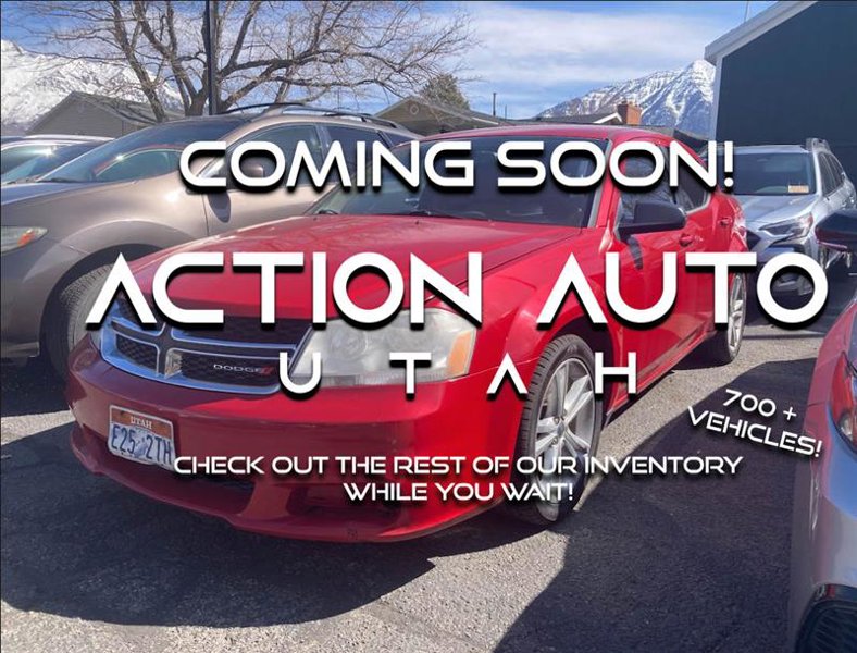 Used 2013 Dodge Avenger SE image 1