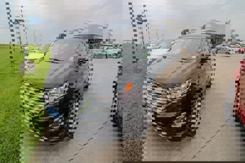 Used 2015 Ford Edge SEL w/ Equipment Group 201A image 1