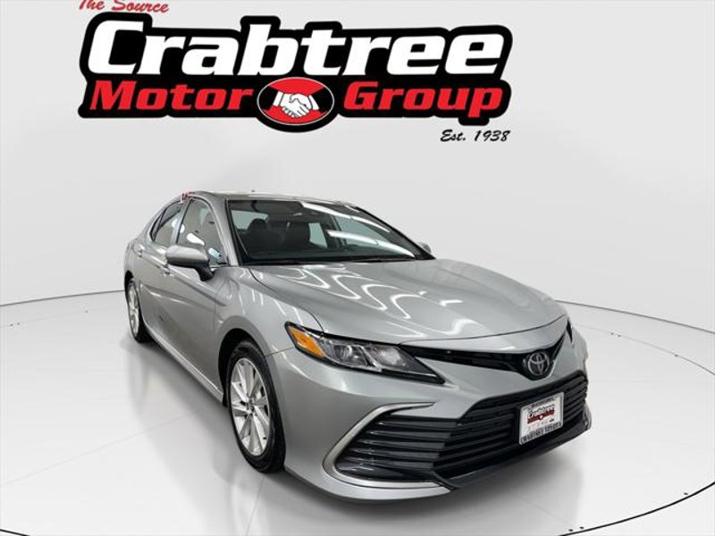 Certified 2023 Toyota Camry LE image 1