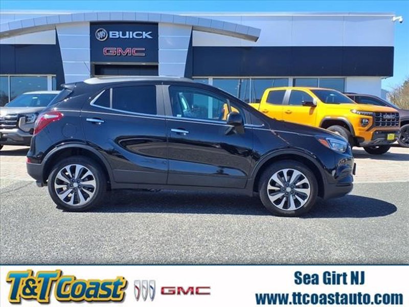 Certified 2022 Buick Encore Preferred w/ Safety Package image 1