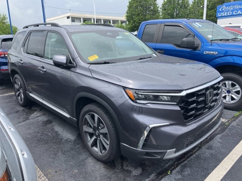 Certified 2023 Honda Pilot Elite image 1