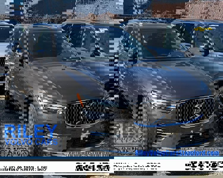 Certified 2022 Volvo XC60 B5 Inscription w/ Advanced Package image 1