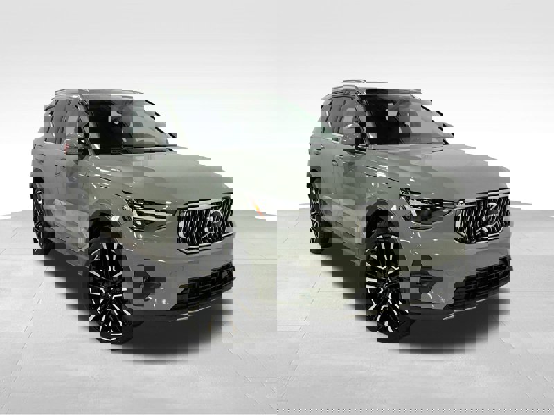 Certified 2024 Volvo XC40 B5 Ultimate w/ Protection Package Premier image 1
