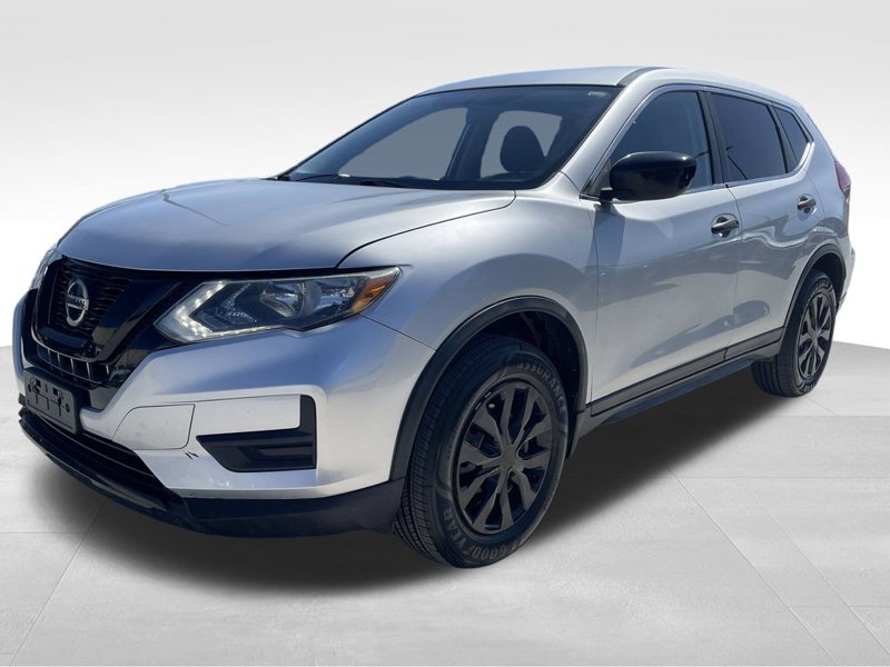 Used 2018 Nissan Rogue S image 1