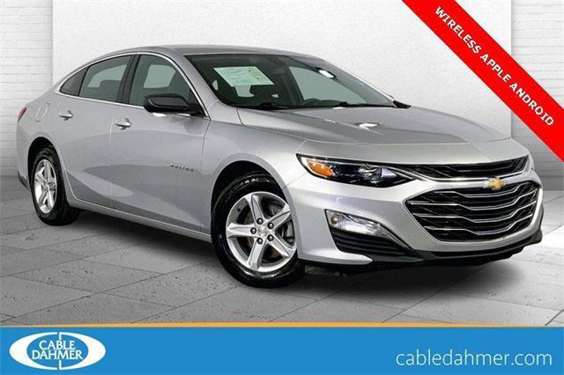 Used 2021 Chevrolet Malibu LS image 1