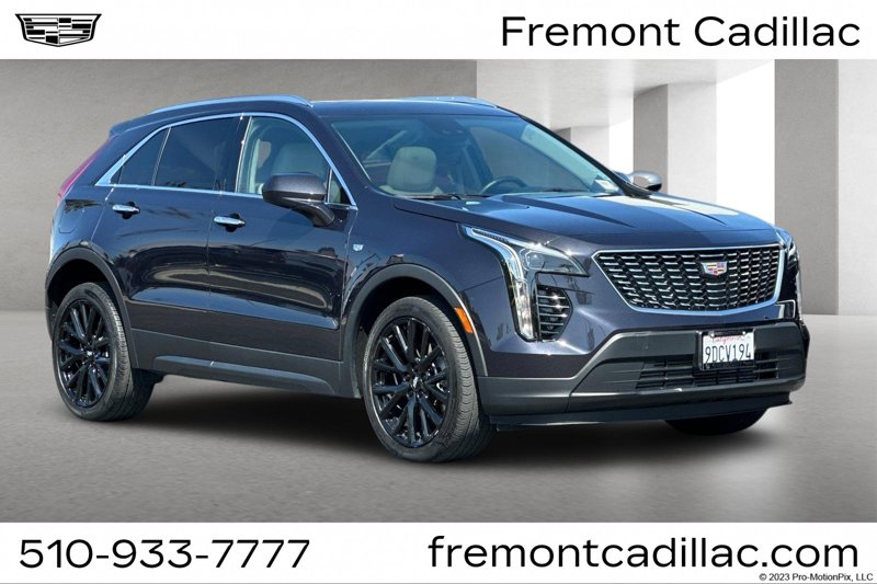 Certified 2023 Cadillac XT4 Luxury w/ Cold Weather Package image 1
