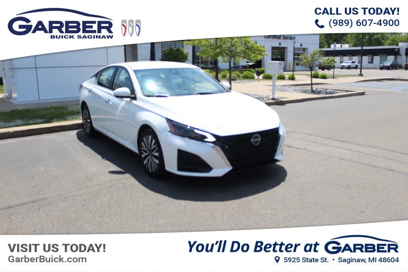 Used 2023 Nissan Altima 2.5 SV image 1