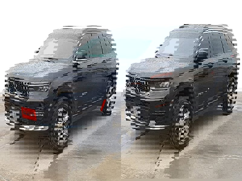 Used 2021 Jeep Grand Cherokee L Limited image 1