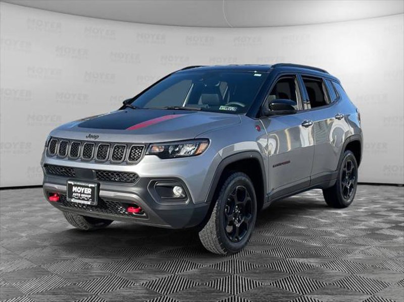 Certified 2024 Jeep Compass Trailhawk image 1