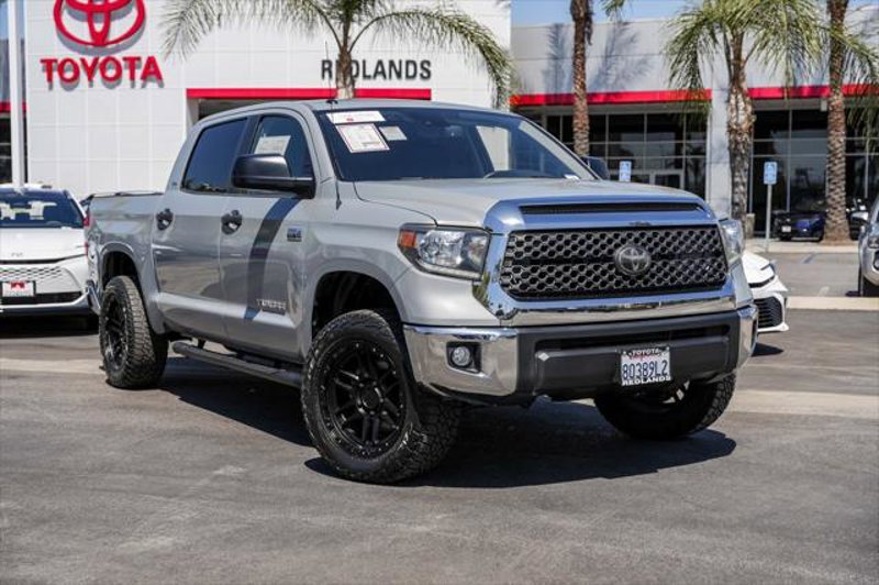 Certified 2018 Toyota Tundra SR5 w/ SR5 Upgrade Package image 1