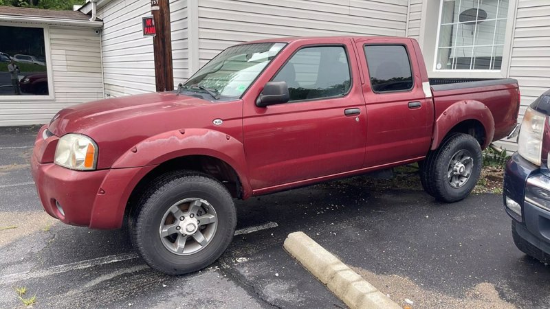 Used 2004 Nissan Frontier XE w/ (PWR) Pwr Pkg image 1