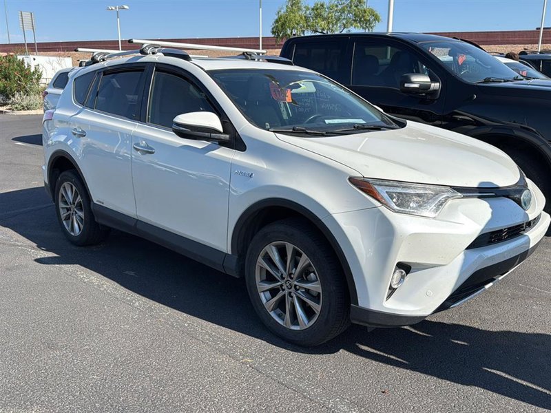 Used 2016 Toyota RAV4 Limited image 1