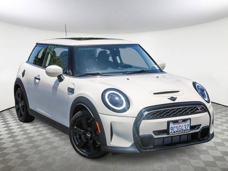 Certified 2023 MINI Cooper S image 1