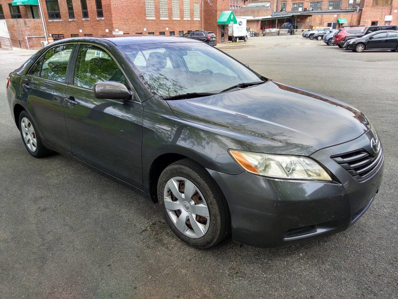 Used 2009 Toyota Camry LE image 1