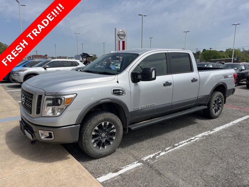Certified 2019 Nissan Titan PRO-4X image 1