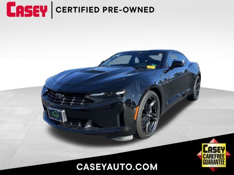 Certified 2021 Chevrolet Camaro LT image 1