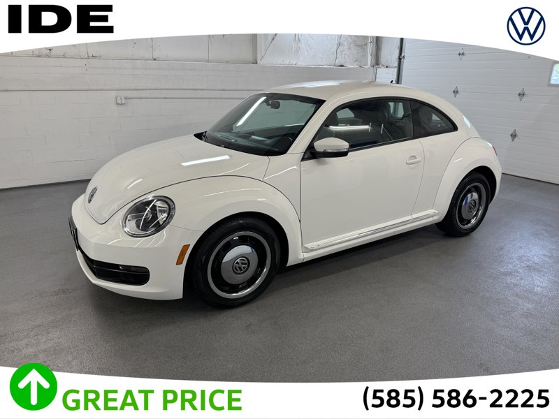 Used 2013 Volkswagen Beetle 2.5 image 1