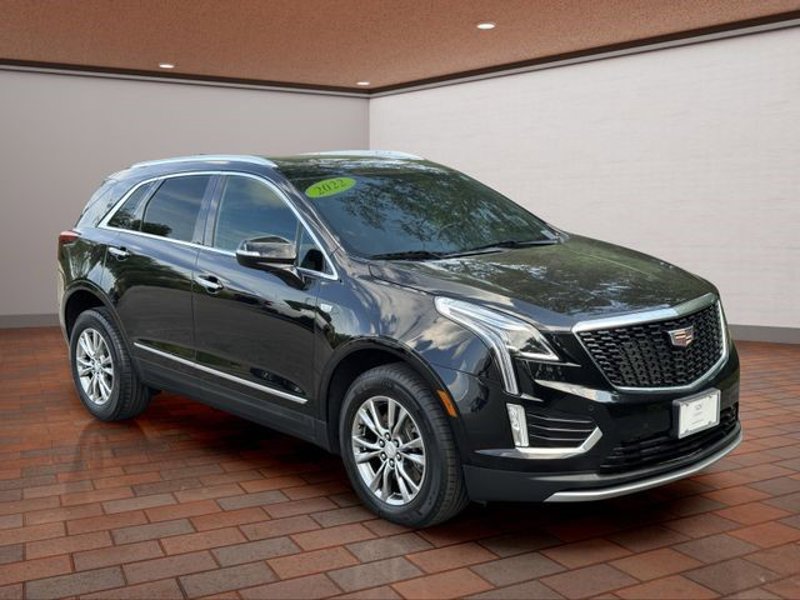 Certified 2022 Cadillac XT5 Premium Luxury image 1