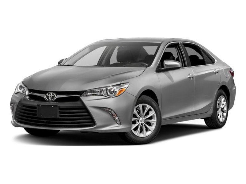 Used 2017 Toyota Camry XLE image 1
