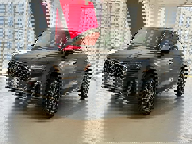 Certified 2022 Audi SQ5 Prestige w/ Prestige Package image 1