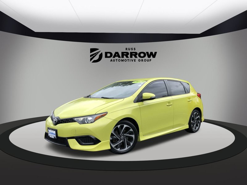 Used 2018 Toyota Corolla iM image 1