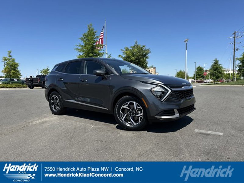 Certified 2023 Kia Sportage LX image 1