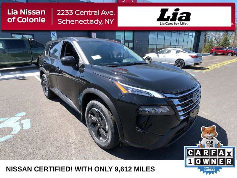 Certified 2024 Nissan Rogue SV image 1
