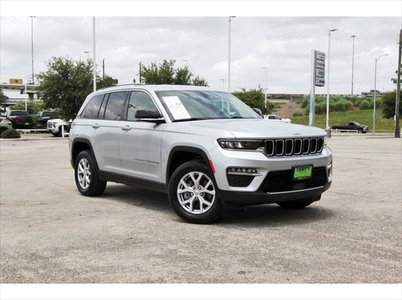 Certified 2022 Jeep Grand Cherokee Limited image 1