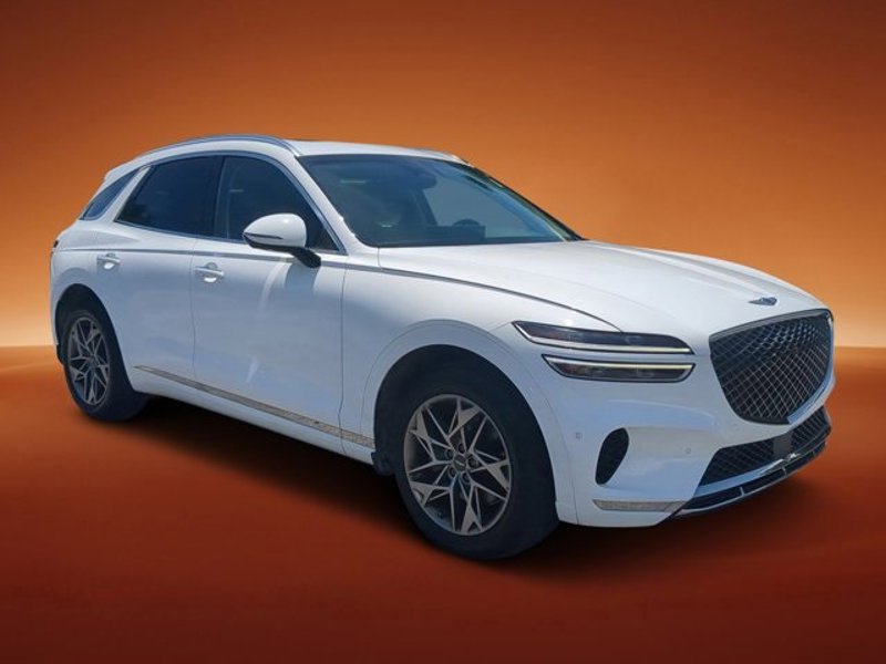 Certified 2022 Genesis GV70 2.5T w/ Advanced Package image 1