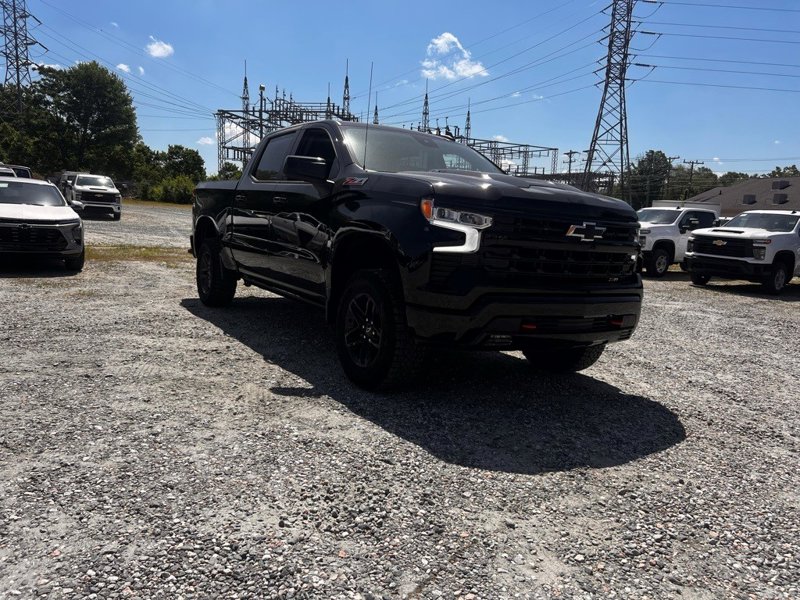 Certified 2024 Chevrolet Silverado 1500 LT Trail Boss w/ Convenience Package II image 1