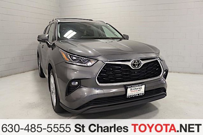 Certified 2021 Toyota Highlander Limited image 1