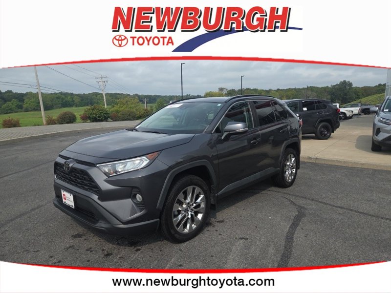 Certified 2020 Toyota RAV4 XLE Premium image 1