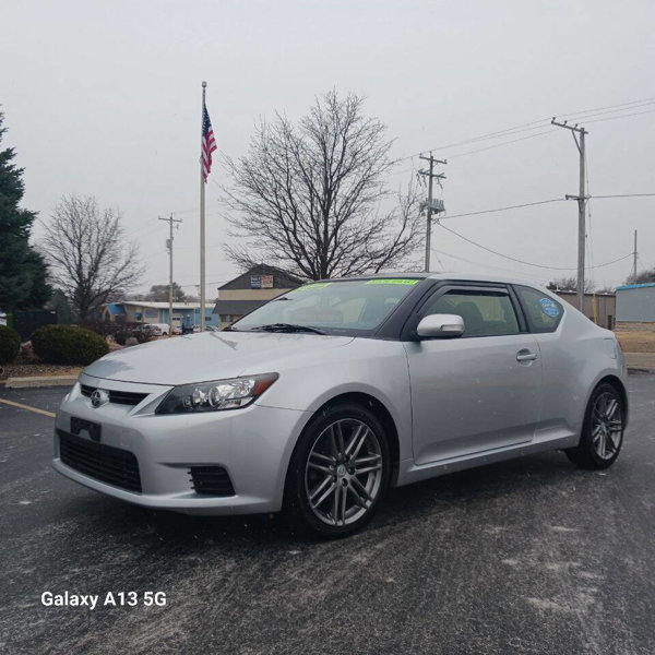 Used 2013 Scion tC image 1
