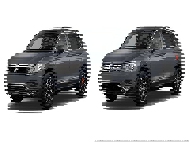 Used 2018 Volkswagen Tiguan SE w/ Panoramic Sunroof Package image 1