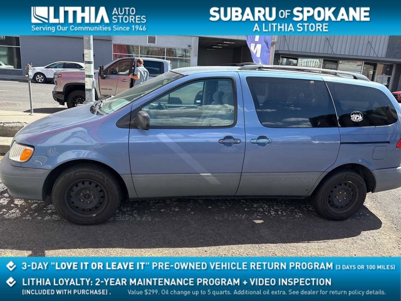Used 2002 Toyota Sienna LE image 1