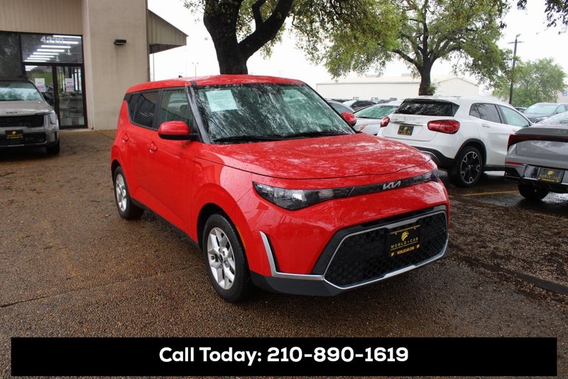 Certified 2023 Kia Soul LX w/ Option Group 015 image 1