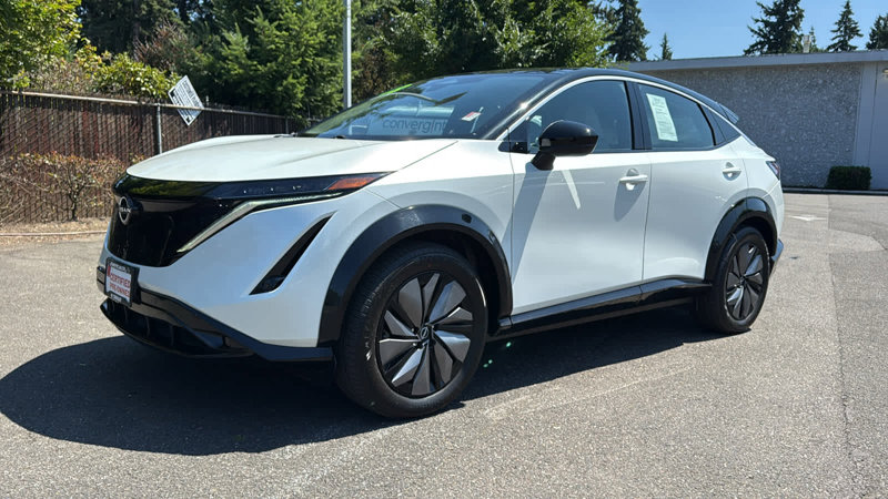 Certified 2023 Nissan Ariya FWD image 1