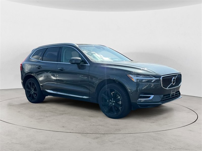 Used 2018 Volvo XC60 T8 Inscription w/ Vision Package image 1