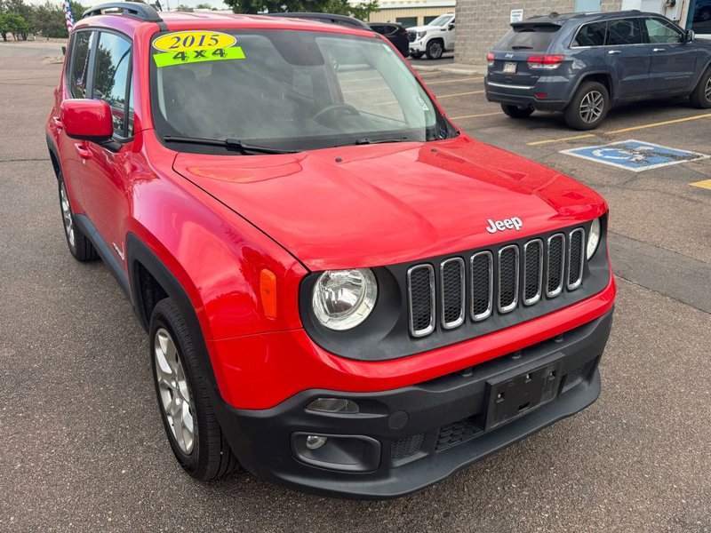 Used 2015 Jeep Renegade Latitude image 1