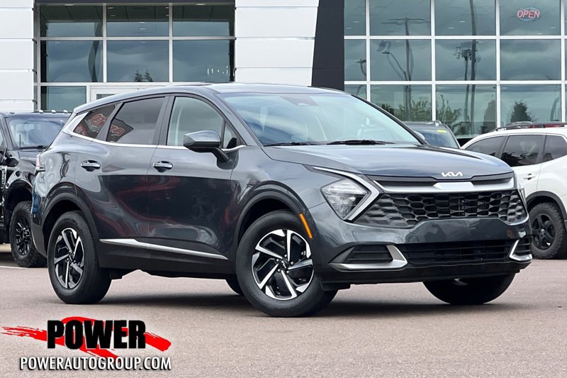 Certified 2023 Kia Sportage LX image 1