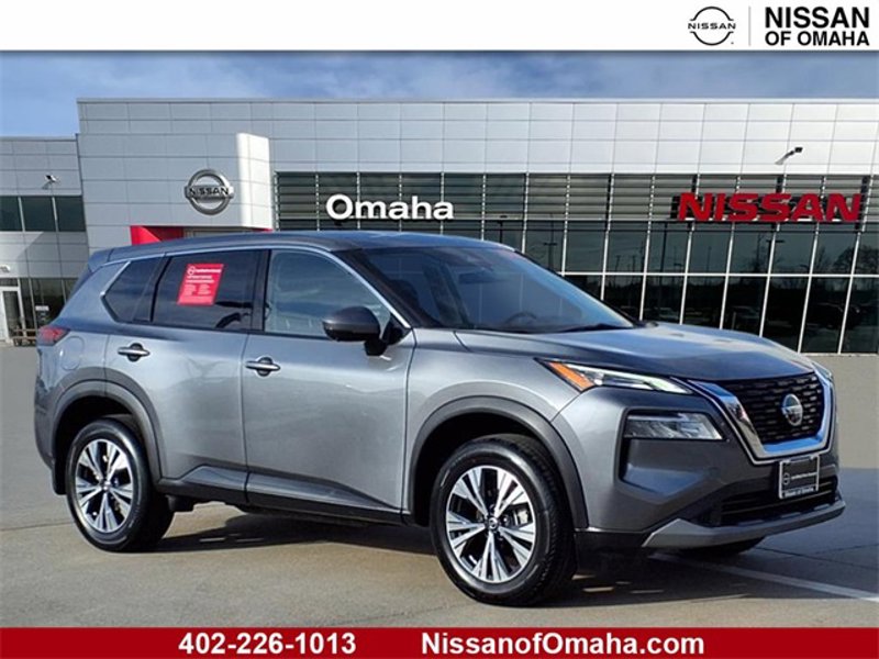 Certified 2021 Nissan Rogue SV image 1