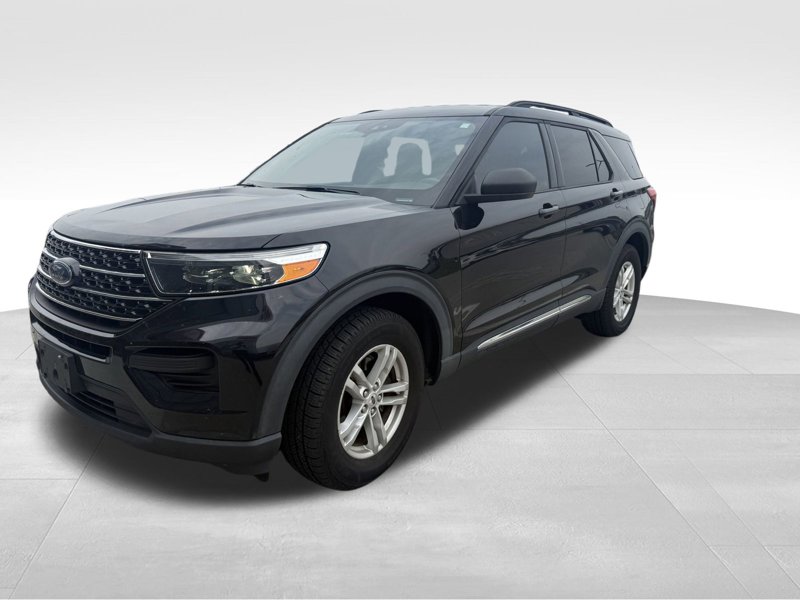 Used 2020 Ford Explorer XLT image 1