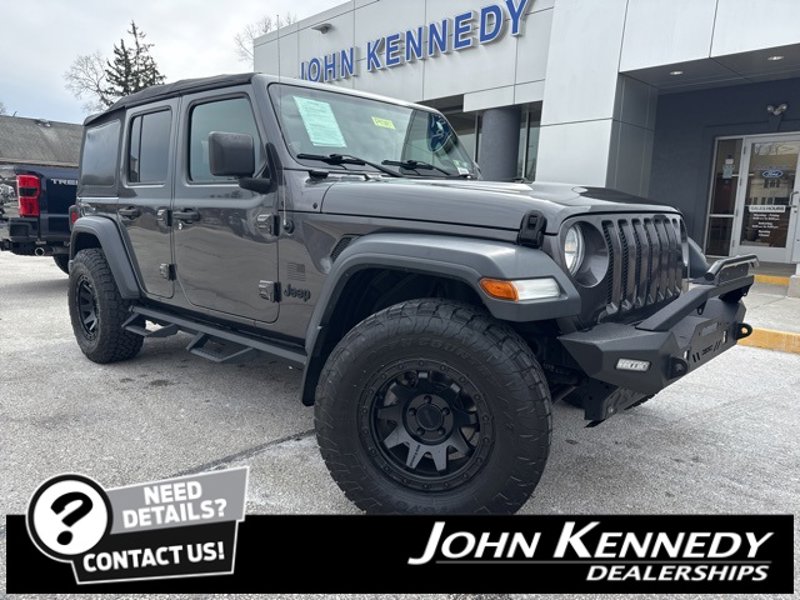 Used 2018 Jeep Wrangler Unlimited Sport image 1